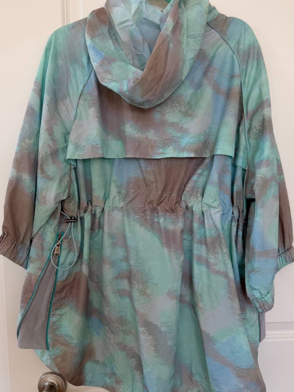 L Women's Free People Movement To Dye For Packable Jacket In Sea Mist - Picture 2 of 9